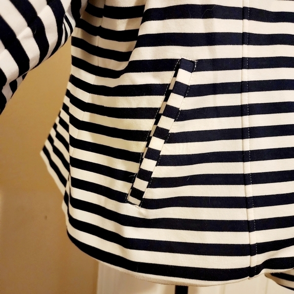 Lane Bryant Lined Asymmetrical Zip Zipper Navy White Striped Jacket Women's 22 - Picture 5 of 8